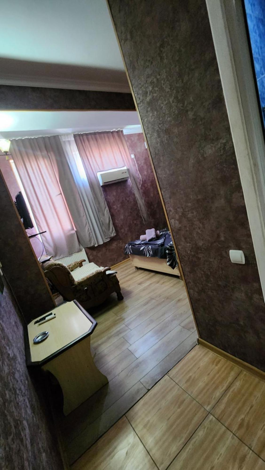Hotel ,,Mega" Tbilisi Exteriér fotografie