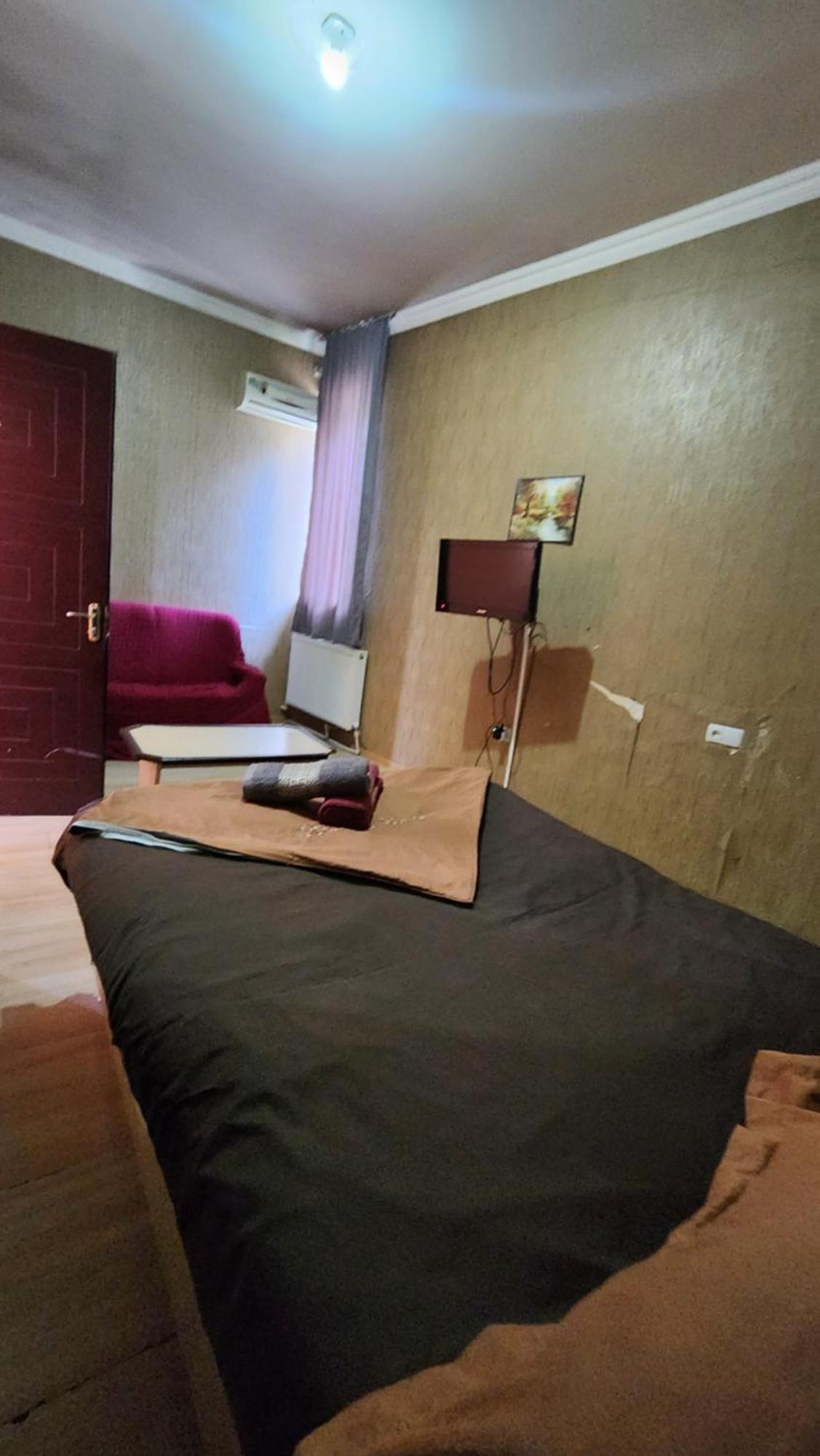 Hotel ,,Mega" Tbilisi Exteriér fotografie