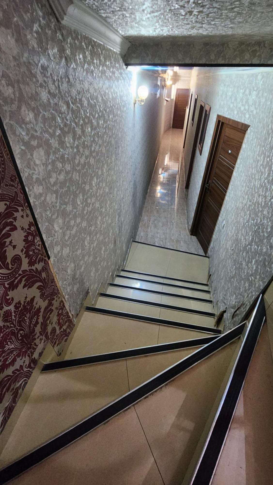 Hotel ,,Mega" Tbilisi Exteriér fotografie
