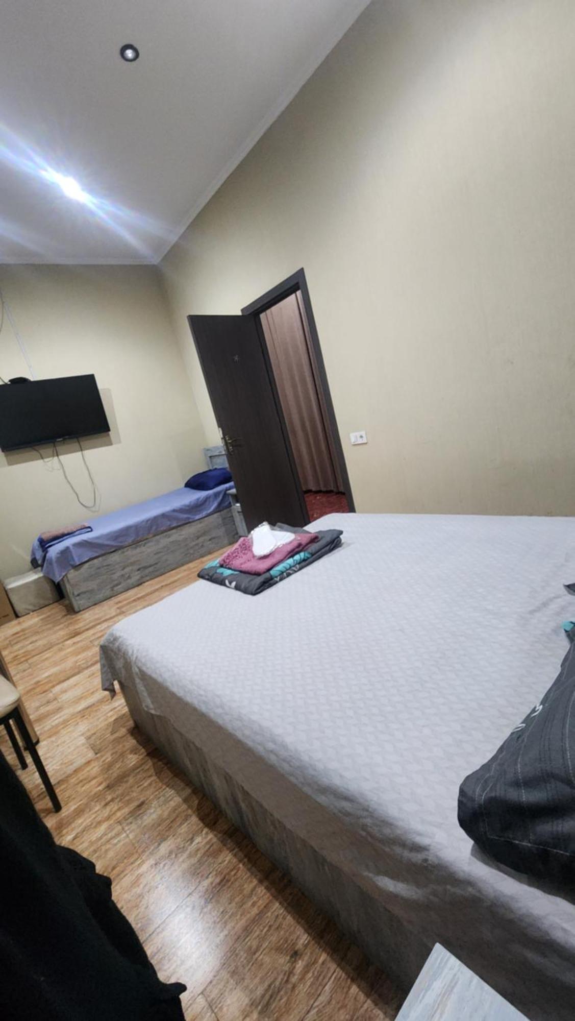 Hotel ,,Mega" Tbilisi Exteriér fotografie